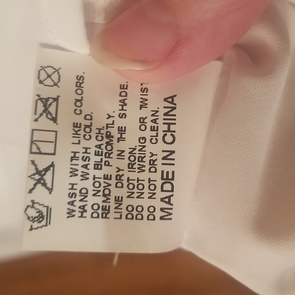 Scalloped Edge Lace Blouse XXL - Picture 5 of 6